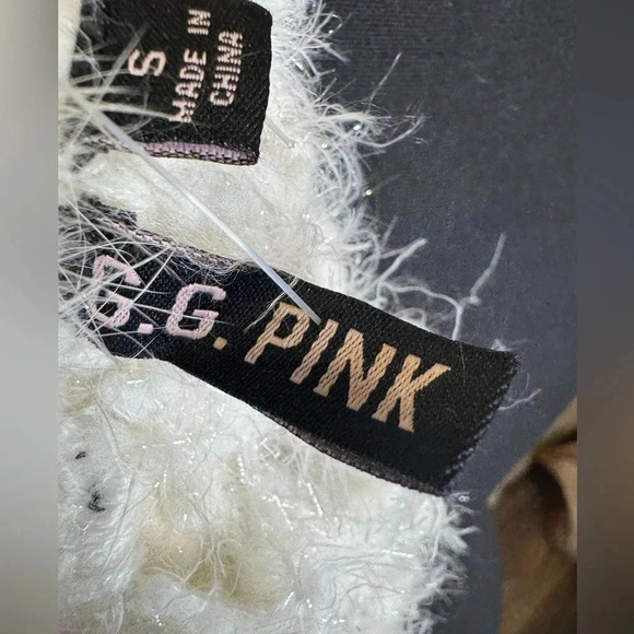 GG Pink Rabbit Fur Grandma Knit Sweater - Picture 12 of 16